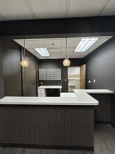 2607 N Grandview Blvd, Waukesha, WI à louer Photo intérieure– Image 1 sur 6