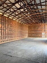 22026 Old 44 Dr, Palo Cedro, CA à louer Photo intérieure– Image 2 sur 2