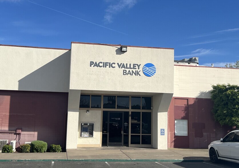 400-422 S Main St, Salinas, CA à louer - Photo de l’immeuble – Image 1 sur 6