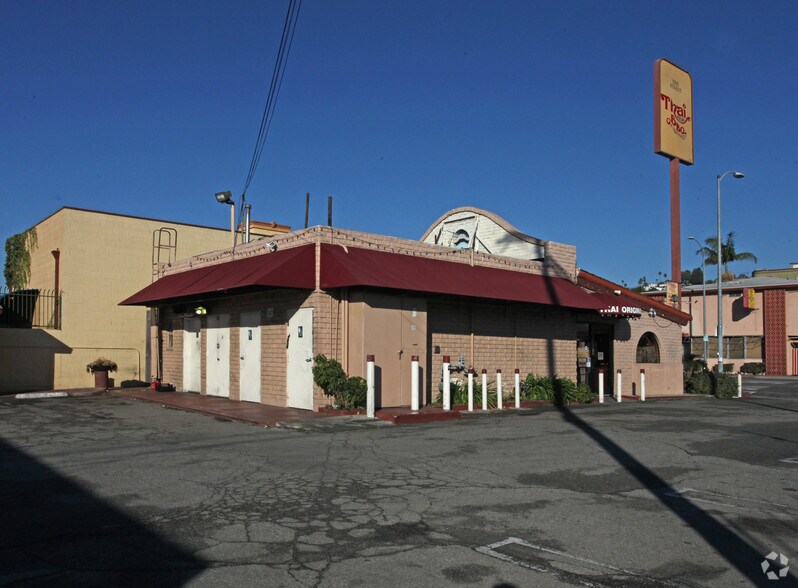 5324 Hollywood Blvd, Los Angeles, CA à louer - Photo de l’immeuble – Image 3 sur 4