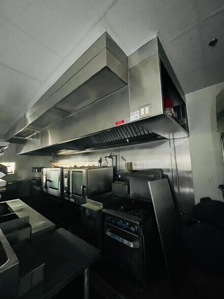 1401 S Jackson Rd, Pharr, TX à louer - Photo intérieure – Image 2 sur 21