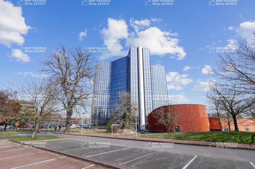445 Boulevard Gambetta, Tourcoing à louer - Photo de l’immeuble – Image 2 sur 17