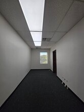 433 Callan Ave, San Leandro, CA à louer Photo intérieure– Image 2 sur 3