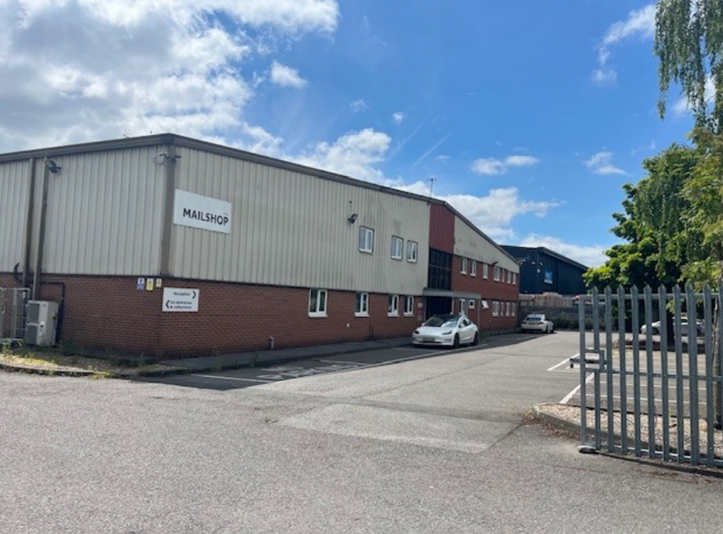 1 Daniels Way, Hucknall à louer - Photo principale – Image 1 sur 3