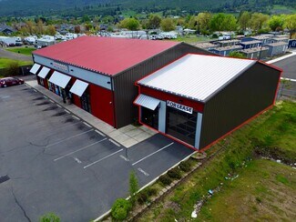 Plus de détails pour 806 S Pacific Hwy, Talent, OR - Local commercial à louer