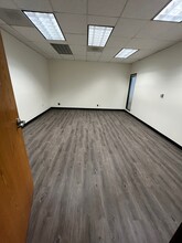 23133 Hawthorne Blvd, Torrance, CA à louer Photo intérieure– Image 1 sur 1