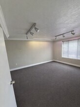 3471-3473 S West Temple, Salt Lake City, UT à louer Photo intérieure– Image 1 sur 2