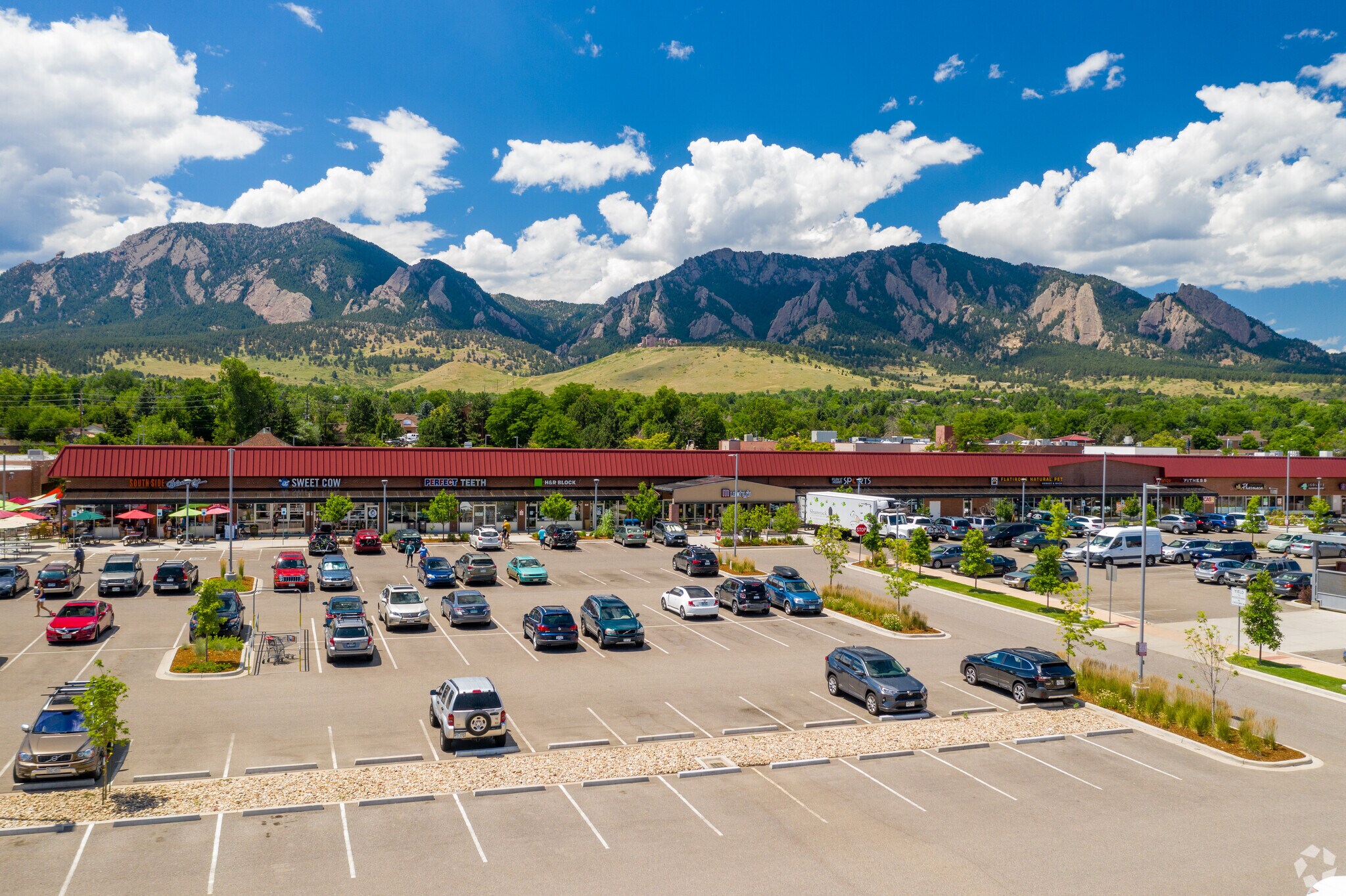 601-695 S Broadway St, Boulder, CO à louer Photo de l’immeuble– Image 1 sur 12