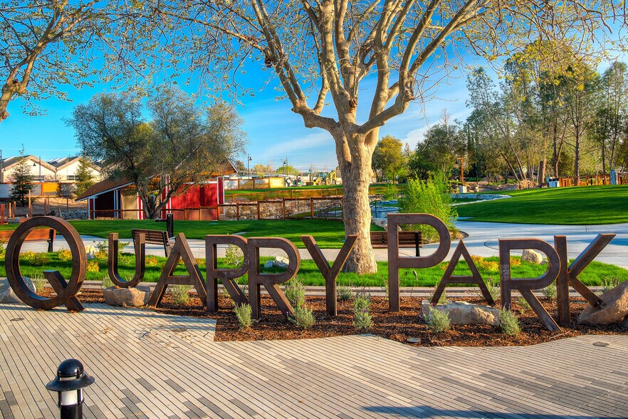 5255 Pacific St, Rocklin, CA à vendre - Photo de l’immeuble – Image 2 sur 5