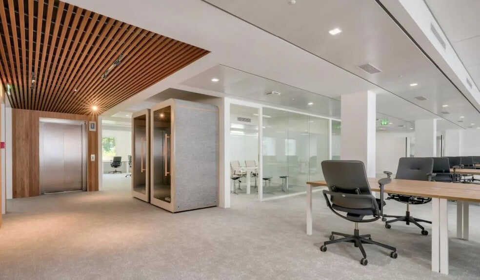 144 Boulevard Haussmann, Paris à louer - Photo de l’immeuble – Image 2 sur 12