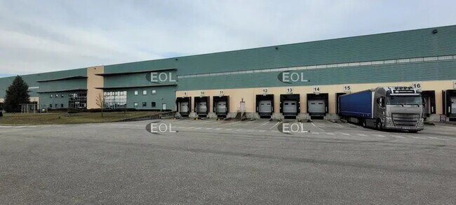 Plus de détails pour Industriel/Logistique à louer