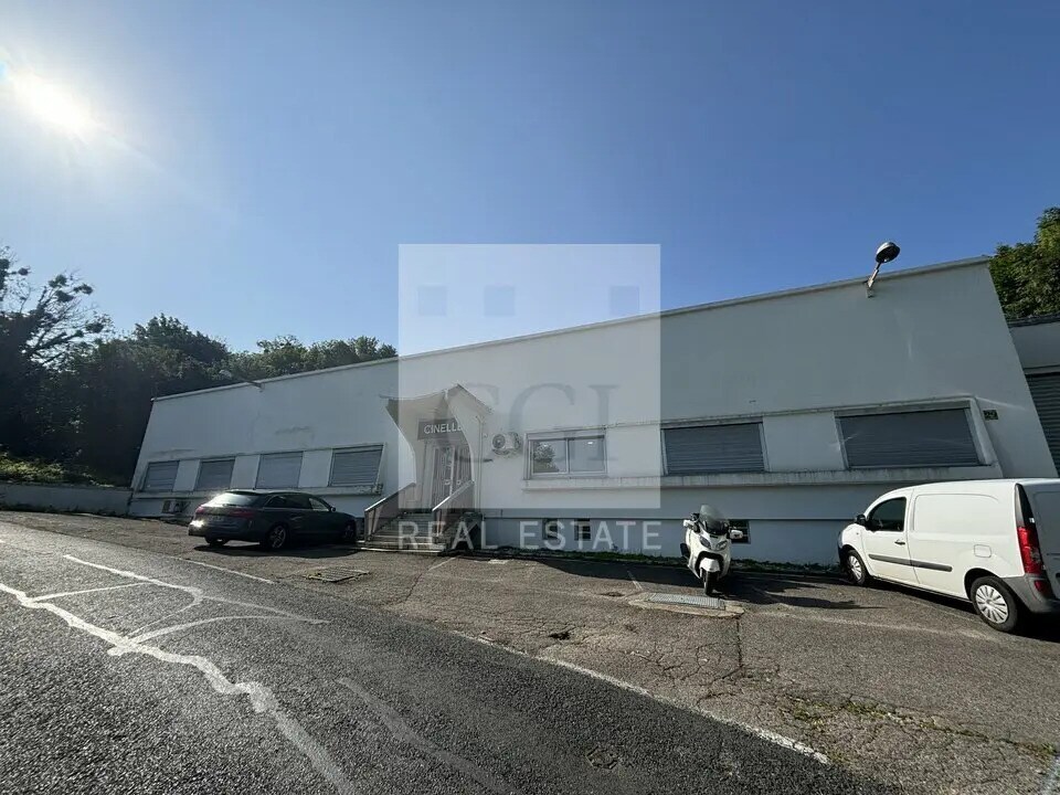 29 Chemin De Montgay, Fontaines-sur-Saône à louer Photo de l’immeuble– Image 1 sur 13