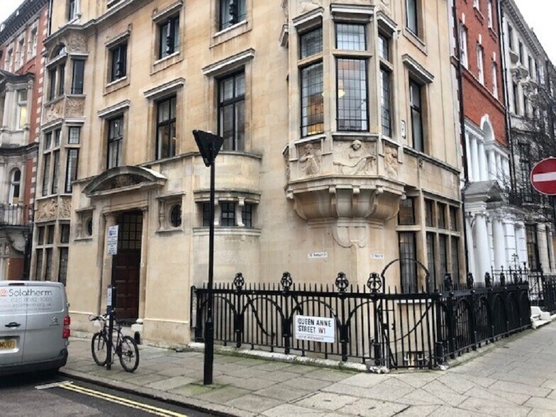 37 Harley St, Londres à louer - Photo de l’immeuble – Image 3 sur 3