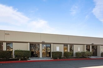 720-742 Charcot Ave, San Jose, CA à louer Photo intérieure– Image 1 sur 21