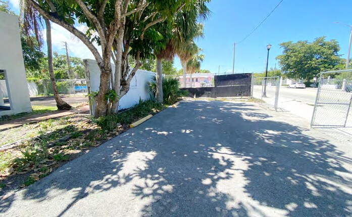 4900 NE 2nd Ave, Miami, FL à louer - Photo de l’immeuble – Image 2 sur 30