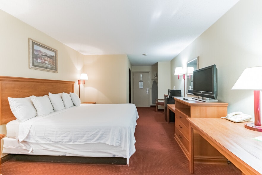 127 Ontario Dr, Mount Hope, WV à vendre - Photo intérieure – Image 3 sur 48