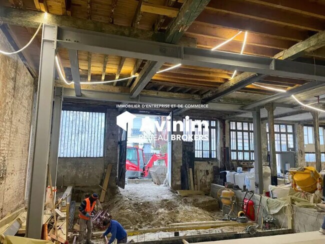 Plus de détails pour Local commercial à vendre