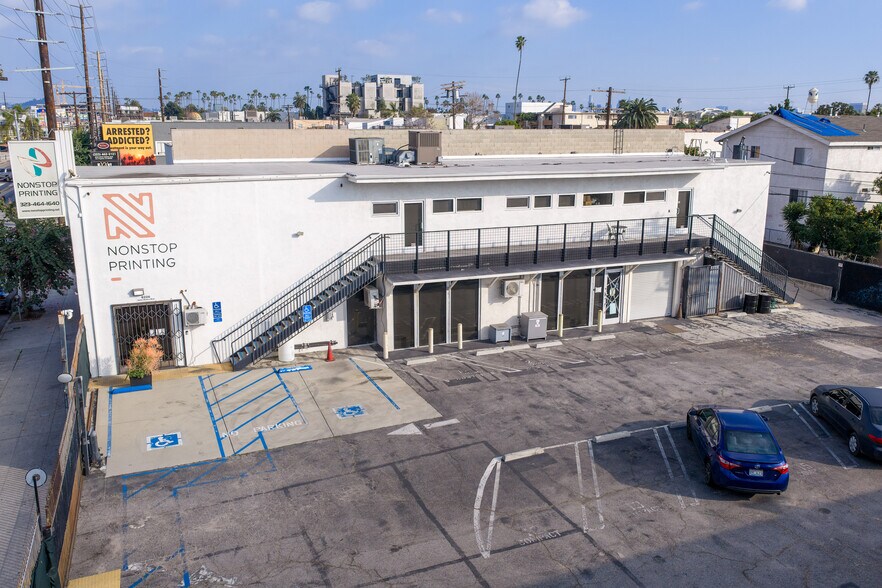 6222 Santa Monica Blvd, Los Angeles, CA à louer - Photo de l’immeuble – Image 2 sur 7