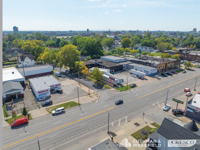 4616 Superior Ave, Cleveland, OH à vendre - Photo de l’immeuble – Image 3 sur 3