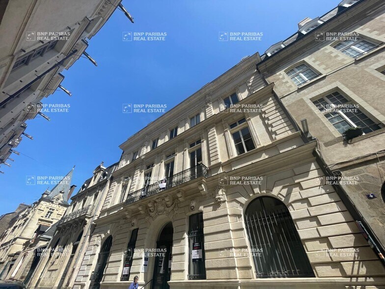 Bureau dans Rennes à vendre - Photo de l’immeuble – Image 3 sur 11