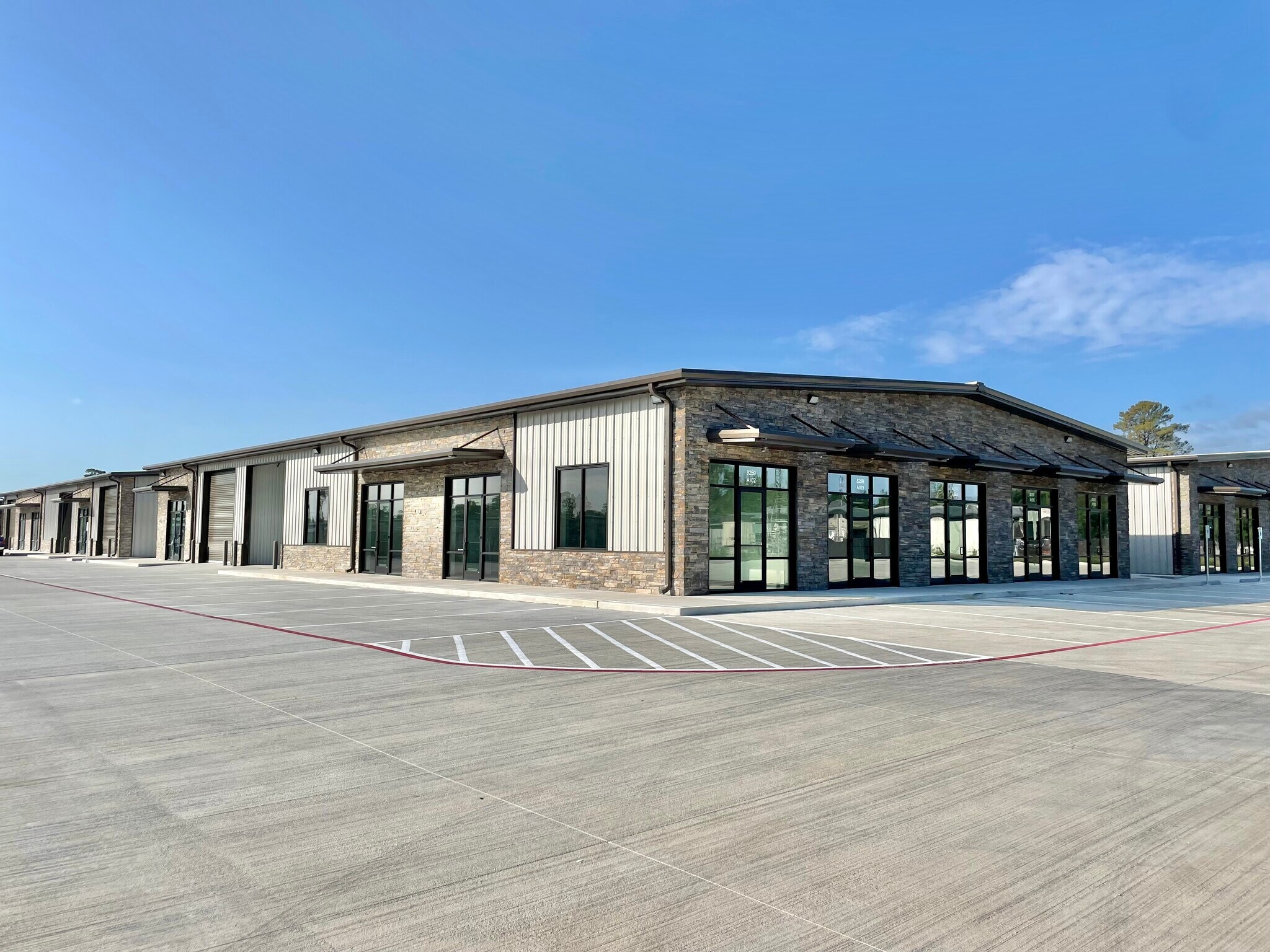 8265 FM 1488 Rd, Magnolia, TX à louer Photo principale– Image 1 sur 6