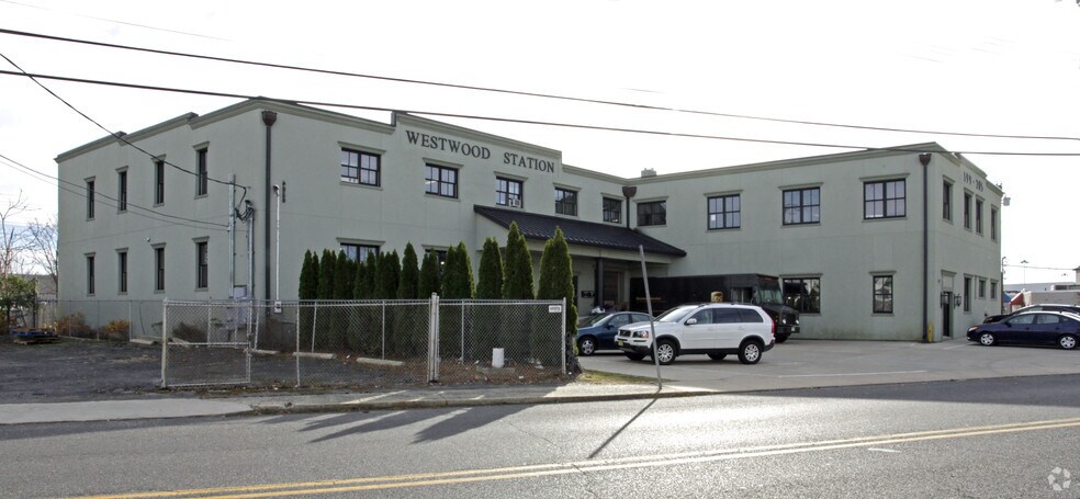 199-205 Westwood Ave, Long Branch, NJ à louer - Photo principale – Image 1 sur 9