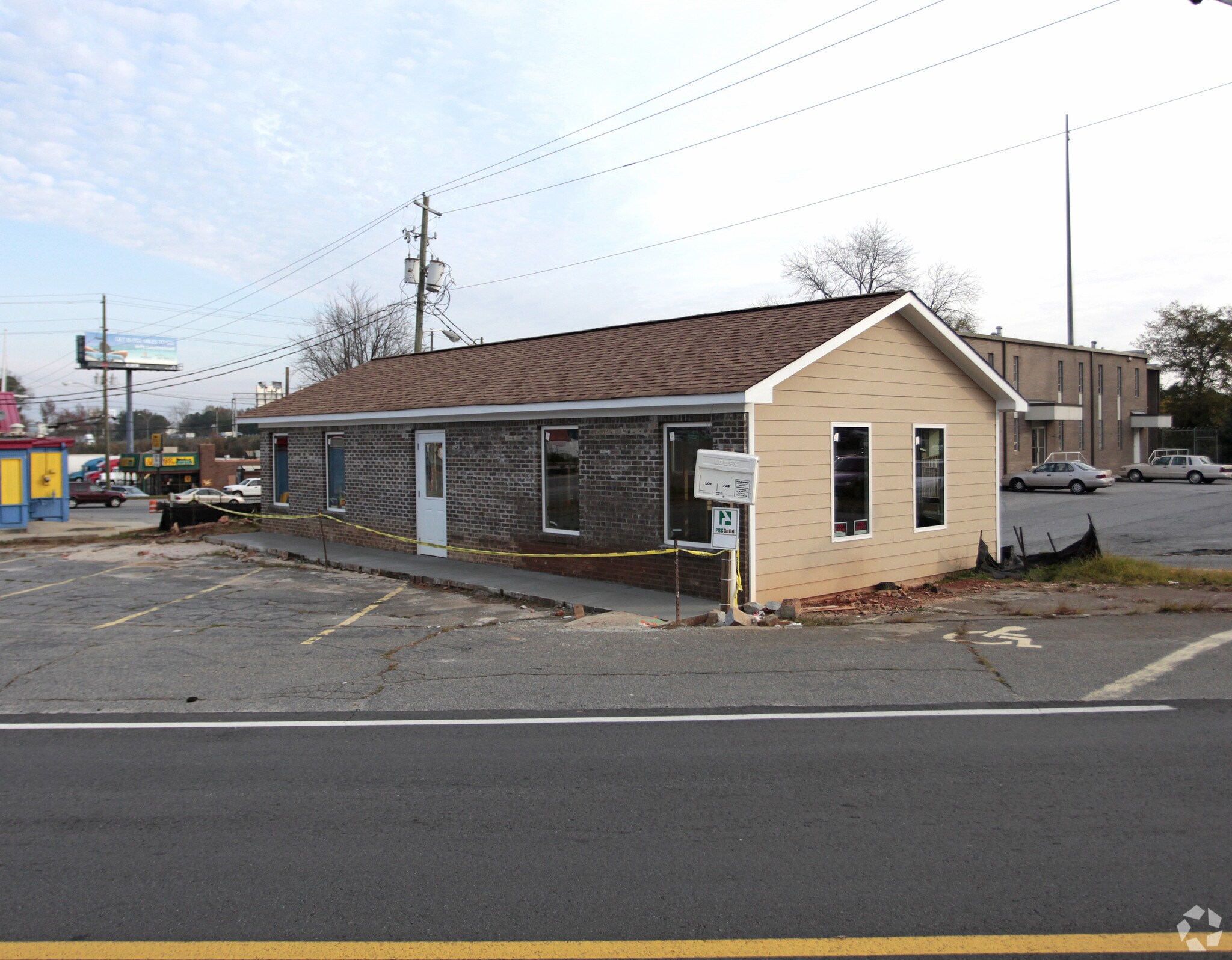 23 Freys Gin Rd, Marietta, GA à vendre Photo principale– Image 1 sur 4