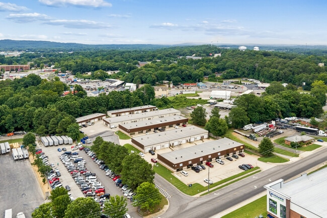 Plus de détails pour 105 Enterprise Dr, Cumming, GA - Local d'activités, Industriel/Logistique à louer