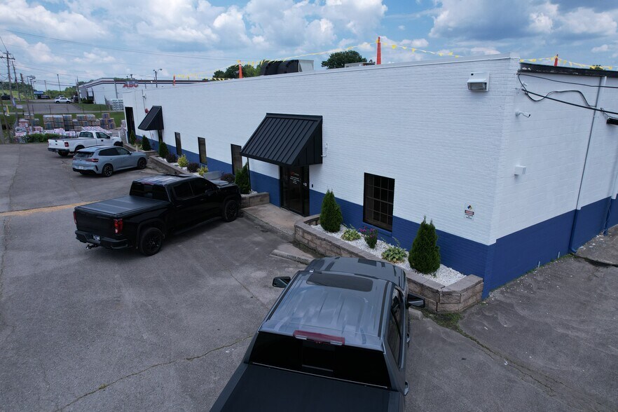 1512 Nashville Hwy, Columbia, TN à louer - Photo de l’immeuble – Image 2 sur 13