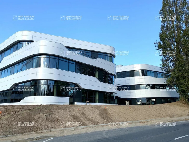 17 Rue Des Rosiéristes, Champagne-au-Mont-d'Or à louer - Photo de l’immeuble – Image 3 sur 18