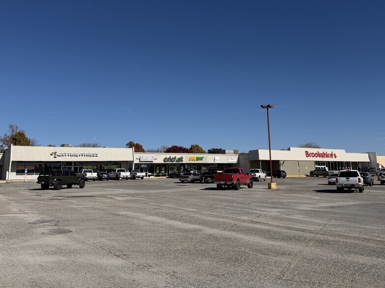1510-1532 Highway 59 N, Bowie, TX à louer - Photo de l’immeuble – Image 2 sur 4