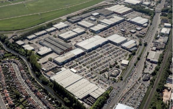 Bechers Dr, Liverpool à louer Photo de l’immeuble– Image 1 sur 2