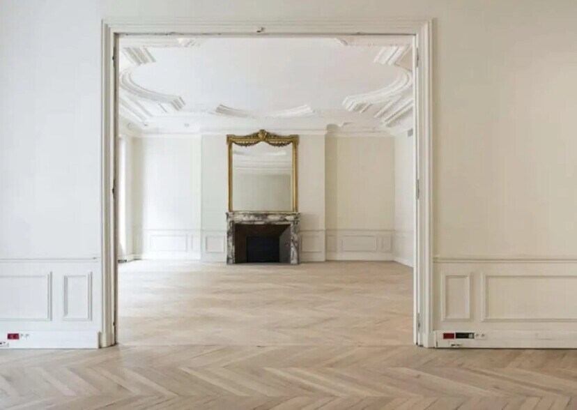 Bureau dans Paris à louer - Photo de l’immeuble – Image 2 sur 7