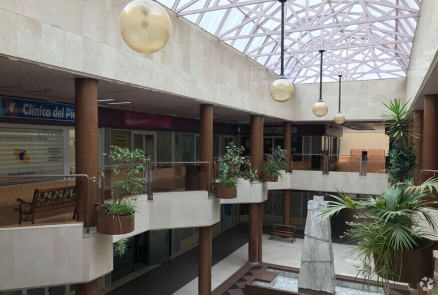 Avenida De Castilla La Mancha, 14, Cuenca, Cuenca à vendre - Photo intérieure – Image 1 sur 1