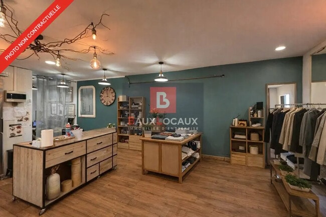 Plus de détails pour Local commercial à louer