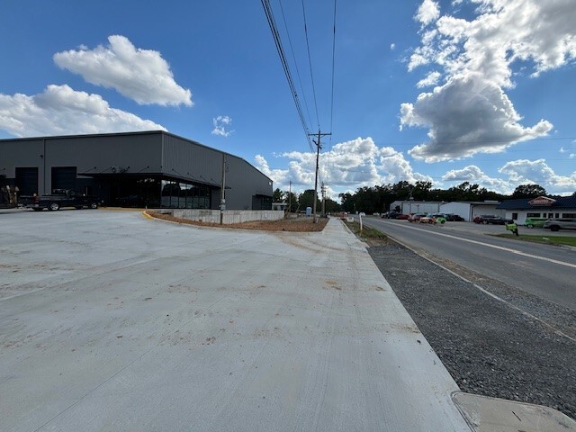 7520 Counts Massie Rd, North Little Rock, AR à louer - Photo de l’immeuble – Image 3 sur 7