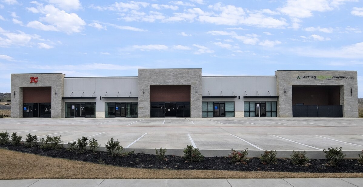 7525 Summer Creek Dr, Fort Worth, TX à louer Photo principale– Image 1 sur 8