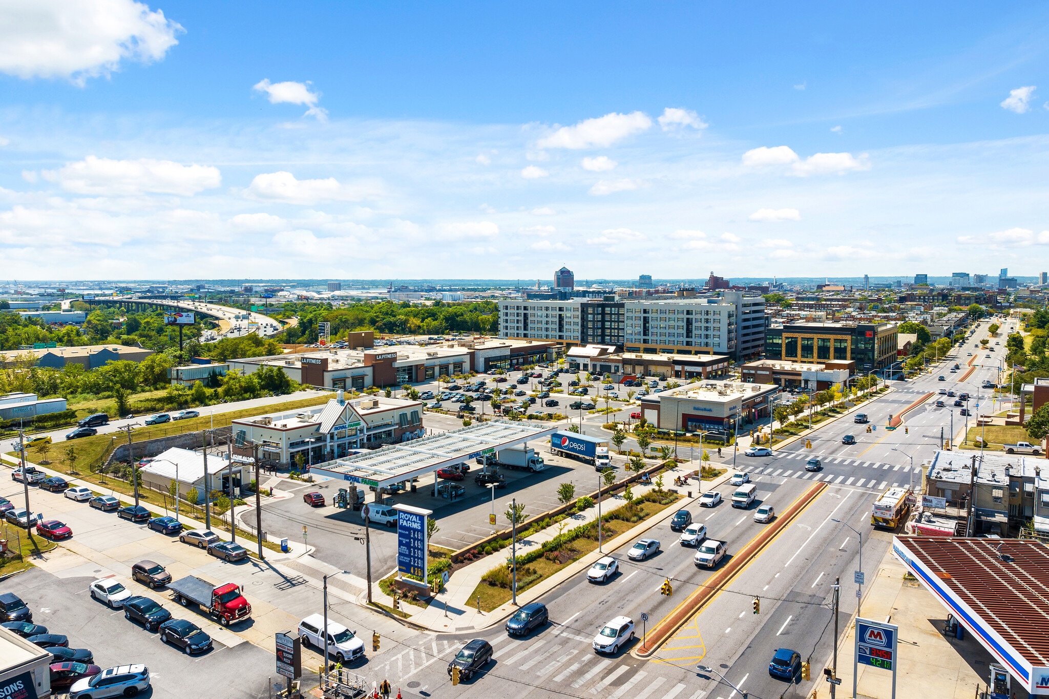 5601 Eastern Ave, Baltimore, MD à louer Photo principale– Image 1 sur 13