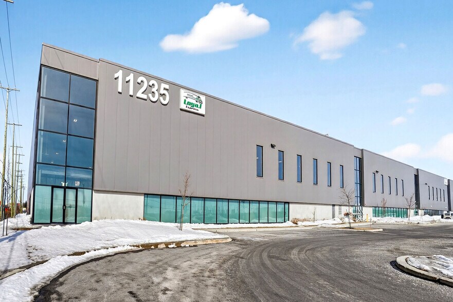 11235 Boul Métropolitain E, Montréal, QC à louer - Photo de l’immeuble – Image 2 sur 27
