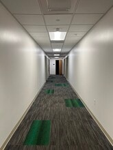 4300 Centerview, San Antonio, TX à vendre Photo intérieure– Image 1 sur 11