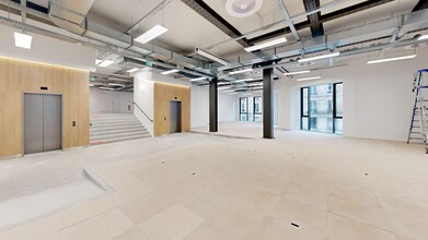 22-32 Rue De Clignancourt, Paris à louer Numérisation 3D Matterport– Image 1 sur 5