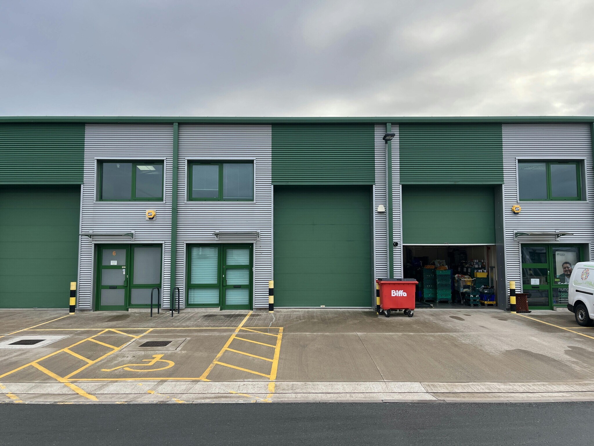 Tachbrook Park, Warwick à louer Photo de l’immeuble– Image 1 sur 12