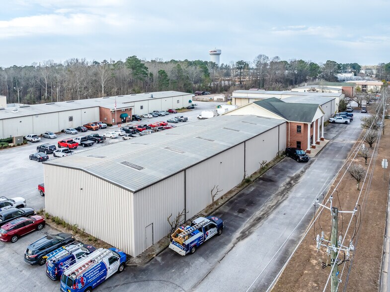 302 Alabama St, Auburn, AL à louer - Photo de l’immeuble – Image 2 sur 47