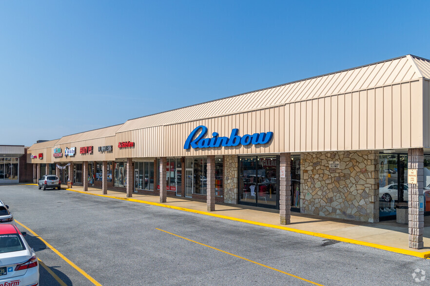 1-196 Penn Mart Shoppnig Ctr, New Castle, DE à louer - Photo de l’immeuble – Image 1 sur 7