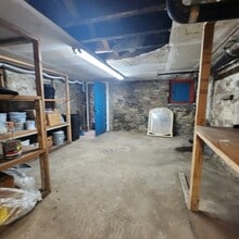 1731 Flatbush Ave, Brooklyn, NY à vendre Photo intérieure– Image 2 sur 5