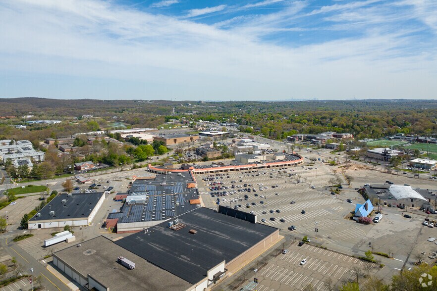 1210 Hamburg Tpke, Wayne, NJ à louer - Aérien – Image 2 sur 20
