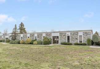 Plus de détails pour 140-142 Clinton Rd, Fairfield, NJ - Industriel/Logistique à louer