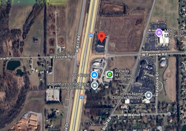 402 Market Place Dr, Greenwood, IN à louer - Photo de l’immeuble – Image 3 sur 3