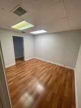 2501-2531 N State Road 7, Margate, FL à louer Photo intérieure– Image 2 sur 5