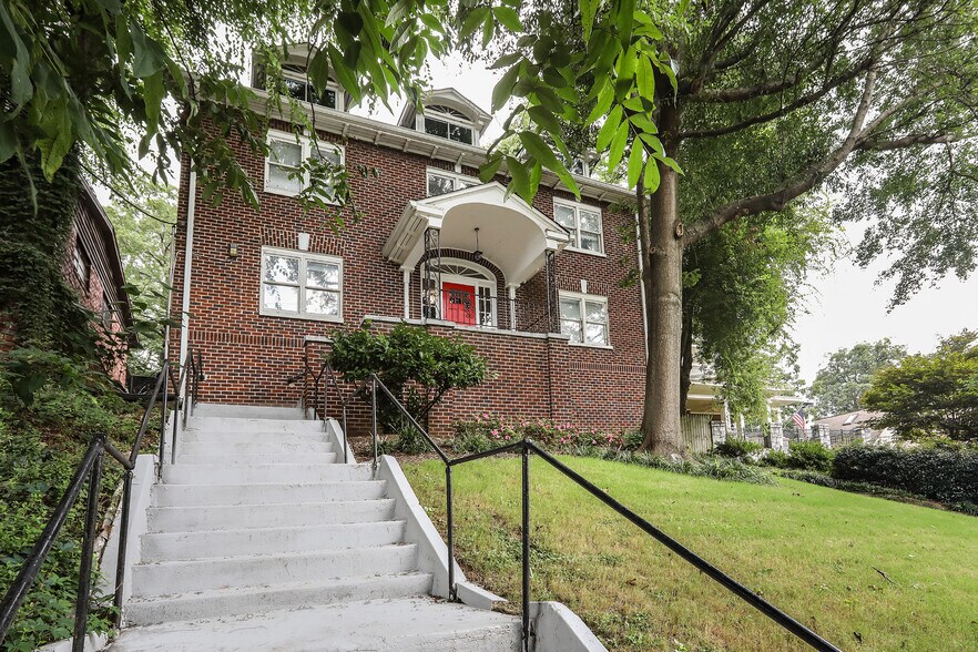 1294 Piedmont Ave NE, Atlanta, GA à vendre - Photo de l’immeuble – Image 3 sur 11